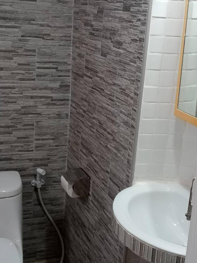 Royal Garden Home Hotel Bangkok Ngoại thất bức ảnh