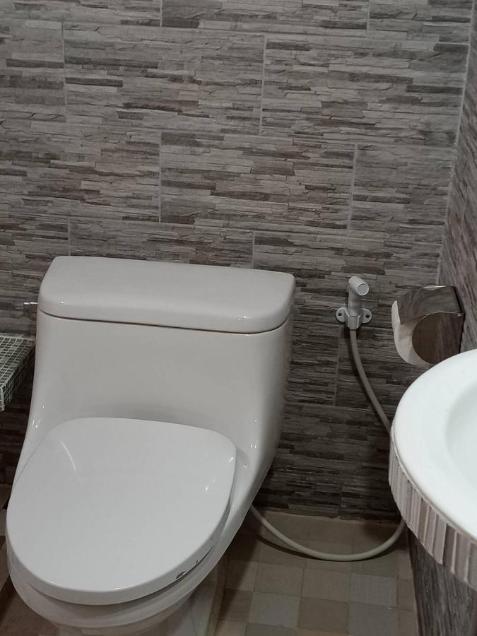 Royal Garden Home Hotel Bangkok Ngoại thất bức ảnh