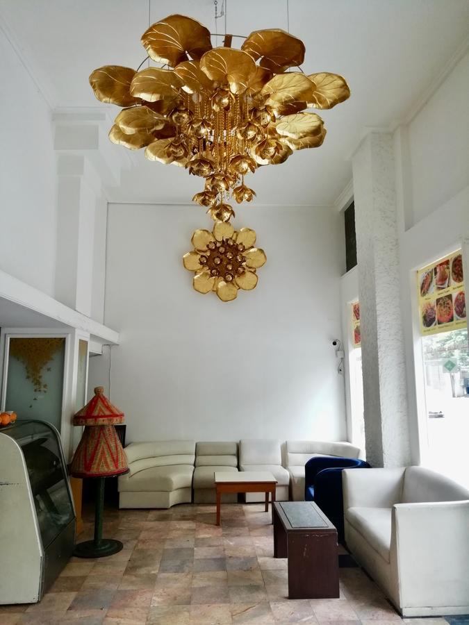 Royal Garden Home Hotel Bangkok Ngoại thất bức ảnh